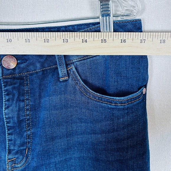 Seven7 Womens Easy Fit Boyfriend Jeans Blue Denim Frayed Hem Size 8 - Picture 10 of 14